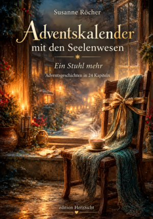 Buchcover Adventskalender mit den Seelenwesen – Ein Stuhl mehr, Stuhl mit Schal und Teetasse vor einem verschneiten Fenster